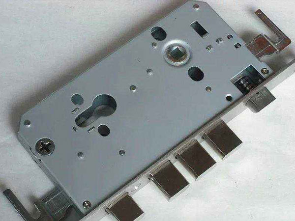 左贡24小时上门开锁公司