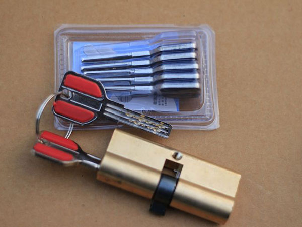 左贡24小时上门开锁公司